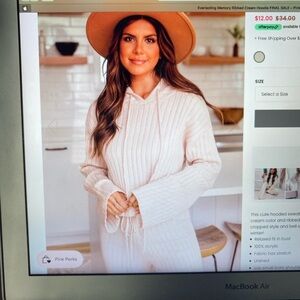 Pink Lily small hooded sweater